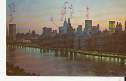 76554- NEW YORK CITY- SKYLINE IN SUNSET, UNITED NATIONS BUILDING, EAST RIVER - Panoramic Views