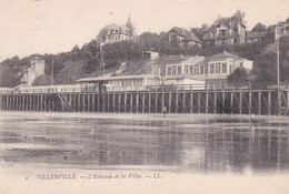 (14) VILLERVILLE . L' Estacade  Et Les Villas - Villerville