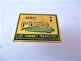 PINS LES CHEMINOTS PHILATELISTES AURAY 56 MORBIHAN  / 33NAT - TGV