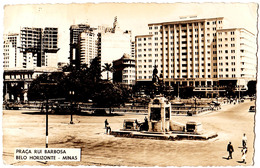 BELO HORIZONTE - MINAS : PRAÇA RUI BARBOSA - CARTE VRAIE PHOTO / REAL PHOTO POSTCARD - ANNÉE / YEAR ~ 1960 (aa572) - Belo Horizonte