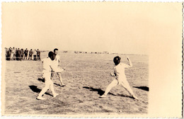 ESCRIME En ROUMANIE / FENCING In ROMANIA - 1943 : PIPERA - SERBAREA ANEF  - CARTE VRAIE PHOTO / REAL PHOTO - RRR (aa585) - Fencing