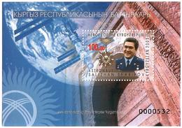 Kyrgyzstan.2005 Astronaut S.Sharipov. S/S: 100.oo  Michel BL 41 - Kirghizistan