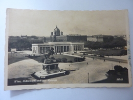 Cartolina "WIEN Heldendenkmal Mit Museum" - Musées