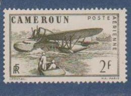 CAMEROUN           N°  YVERT  :  PA 4   NEUF AVEC  CHARNIERES      ( Ch 1/28  ) - Airmail