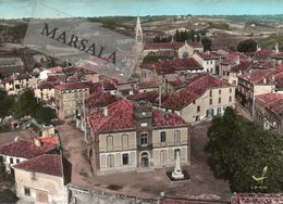 CPSM Monclar  De Quercy  Vue Générale  Et Mairie - Montclar De Quercy