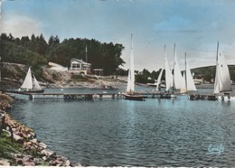 23 - ROYERE - Lac De Vassivière Base Nautique Du T.C.F Et Le Bar "La Caravelle" - Royere