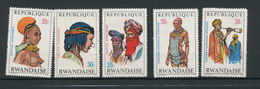 Y&T N°545/546-301-346/347 - Coifes Et Costumes - Used Stamps