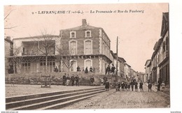 CPA 82 LAFRANCAISE LA PROMENADE ET RU DU FAUBOURG BELLE ANIMATION PEU CONNUE RARE BELLE CARTE !! - Lafrancaise