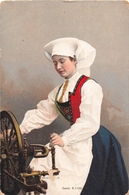 ¤¤  -  DANEMARK   -  Eneret N.J.-Uds   -  Femme En Costume    -  ¤¤ - Danemark