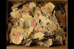 \Y KILOWARE\Y 1KG+ Mainly On Paper A Used 1930's To 1960's Unchecked & Unsorted KUT Stamps From The Reigns Of KGV, KGVI  - Vide