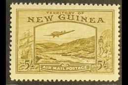 \Y 1939\Y 5s Olive-brown Air "Bulolo Goldfields", SG 223, Very Fine Mint, Only Very Lightly Hinged. For More Images, Ple - Papua Nuova Guinea