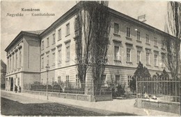 ** T3 Komárom, Komárno; Megyeház / County Hall (felszíni Sérülés / Surface Damage) - Unclassified