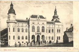 T2/T3 1908 Rózsahegy, Ruzomberok; Új Városháza. Kiadja Kohn Adolf / The New Town Hall (fl) - Unclassified