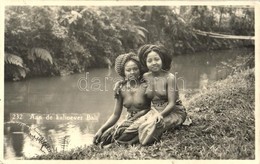 * T2/T3 Bali, Aan De Kalioever / At The River, Naked Indigenous Girls. Photo (EK) - Unclassified