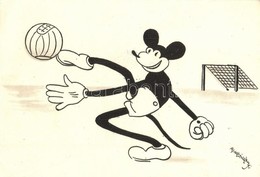 ** T2/T3 Mickey Mouse Playing Football, Sport S: Bisztriczky (EK) - Ohne Zuordnung