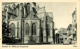 Hollande - Pays Bas - Zeeland - Voitures - Automobile - Hulst - Basiliek St; Willibrord ( Fragment ) - Bon état - Hulst