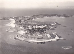 CPSM 10X15 . La France Vue Du Ciel . ILE D'AIX  (17) Vue Générale - Otros & Sin Clasificación