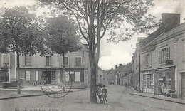 SARTHE - 72 - FOULLETOURTE - Un Coin De La Place Et Rue Du Vieux Bourg - La Fresnaye Sur Chédouet