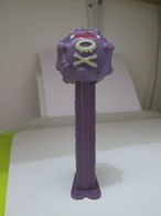 PEZ Dispenser No 20 - Pez