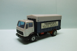 Solido - CAMION BACHE MERCEDES 1217 K/32 Transports Toutes Distances Réf. 384 1/55 - Trucks, Buses & Construction