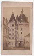 CDV Photo Originale XIX ème Château De Loches Hôtel De Ville Par Ch. BOIVIN Paris Cdv2013 - Oud (voor 1900)