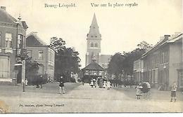 CPA / AK / PK   -   BOURG-LÉOPOLD  Vue Sur La Place Royale ( Animatie ) - Leopoldsburg