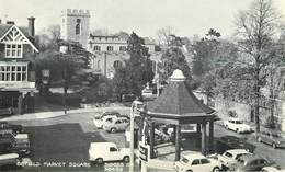 Royaume-Uni - Voitures - Automobile - Kiosques - Kiosque à Musique - Angleterre - Middlesex - Enfield - Market Square - Middlesex