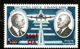 CFA  P Aérienne 200f Sur 5f Bleu Sépia Vert 1972 N°62 - Luftpost