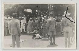 Carte Photo Congo Belge Execution ? Punition ? Casque Colonial - Zu Identifizieren