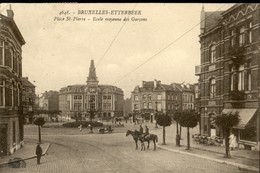 ETTERBEEK :  Place  St Pierre : Ecole Moyenne Des Garçons - Etterbeek