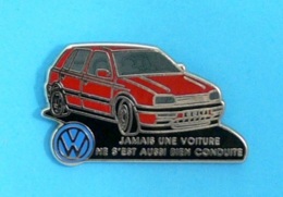 1 PIN'S //   ** VOLKSWAGEN / GOLF ** . (Decat Paris) - Volkswagen