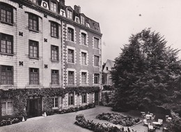 CPSM 10X15 (37)TOURS . Central-Hôtel . Jardins Et Façade - Semblançay