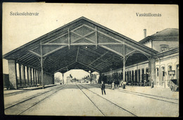 SZÉKESFEHÉRVÁR Vasútállomás, Régi Képeslap  /  Train Station  Vintage Pic. P.card - Hongarije