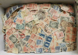 ARGENTINA: SHOEBOX WITH THOUSANDS OF STAMPS Of All Periods (circa 1900 To 1970), Used, The General Quality Is Very Fine. - Dienstzegels