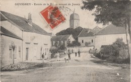 GEVIGNEY   70   HAUTE SAONE       CPA   ENTREE DE LA ROUTE VENANT DE JUSSEY - Autres & Non Classés