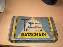 Old Tin Box 25 Tupuma Batschari Cigaretten - Boites à Tabac Vides