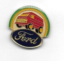 Pin's  Automobile  Camion  Rouge  FORD - Ford