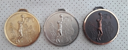 Vintage Medal Basketball Complete Set Gold Siver Bronze Player Medaille Medaglia Slovenia - Kleding, Souvenirs & Andere