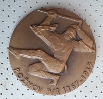 ROZNOV P/R 1267 - 1967 Castle Vintage Medal Medaille Medaglia Czech Republic - Altri & Non Classificati