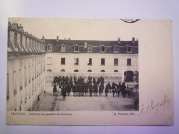 GP 2019 - 551  PROVINS  (Seine-et-Marne)  :  Intérieur Du Quartier De Cavalerie  Vers 1900   XXX - Provins