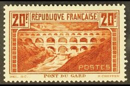 1929 - 31 20fr Red Brown, Pont Du Gard, Perf 13½x13, Yv 262A, Very Fine Mint. For More Images, Please Visit Http://www.s - Otros & Sin Clasificación