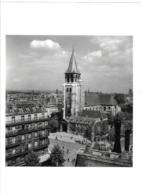 CPA..  ROBERT DOISNEAU.. SAINT GERMAIN DES PRES...TBE...SCAN... - Doisneau