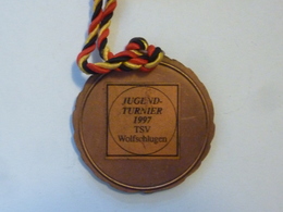 Medaglia Sportiva "JUGEND TURNIER 1997 TSV Wolfschlugen" - Firma's