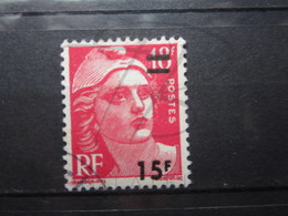 VEND BEAU TIMBRE DE FRANCE N° 968 , " 15 " DECALE !!! - Usati