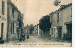 79 - Secondigny En Gâtine : Rue Principale - Secondigny