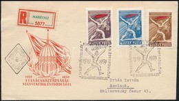 1959 Tanácsköztársaság Ajánlott FDC, Az 1Ft értéken A Zászló Felcsúszott, Alatta Fehér Csík - Autres & Non Classés