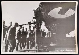 Cca 1940 Kiss Antal Százados Légvédelmi Fényszórókkal. Pecséttel Jelzett Hivatalos Fotó 18x13 Cm - Autres & Non Classés