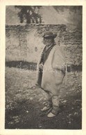 T2 Csicsmány, Cicmany; Cicmansky Kroj / Férfi Népviseletben, Folklór / Man In Traditional Costumes, Folklore - Non Classificati