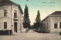 T2 1916 Palánka, Bácska-Palánka, Backa Palanka; Attila Utca, Szálloda, Kerékpáros. Kiadja Gruda Pál 255. / Street View,  - Zonder Classificatie