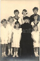 * T1/T2 Zita Királyné A Gyerekeivel / Zita Of Bourbon-Parma With Her Children. Heinrich Schumann Photo - Non Classificati